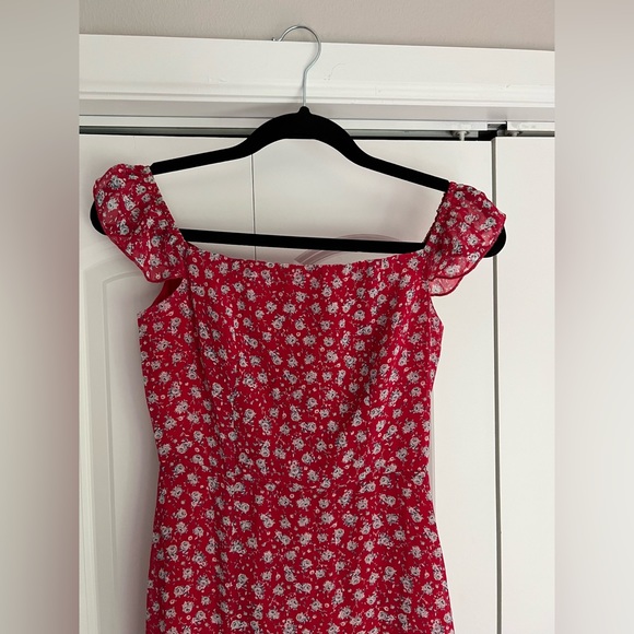 Gorgeous TOBI Maxi Dress with Slit - Picture 4 of 13